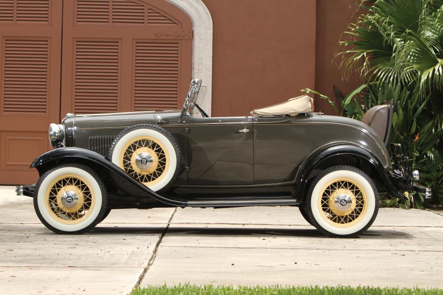  Ford V8 DeLuxe Roadster 1932 года  (фото 29 из 41)